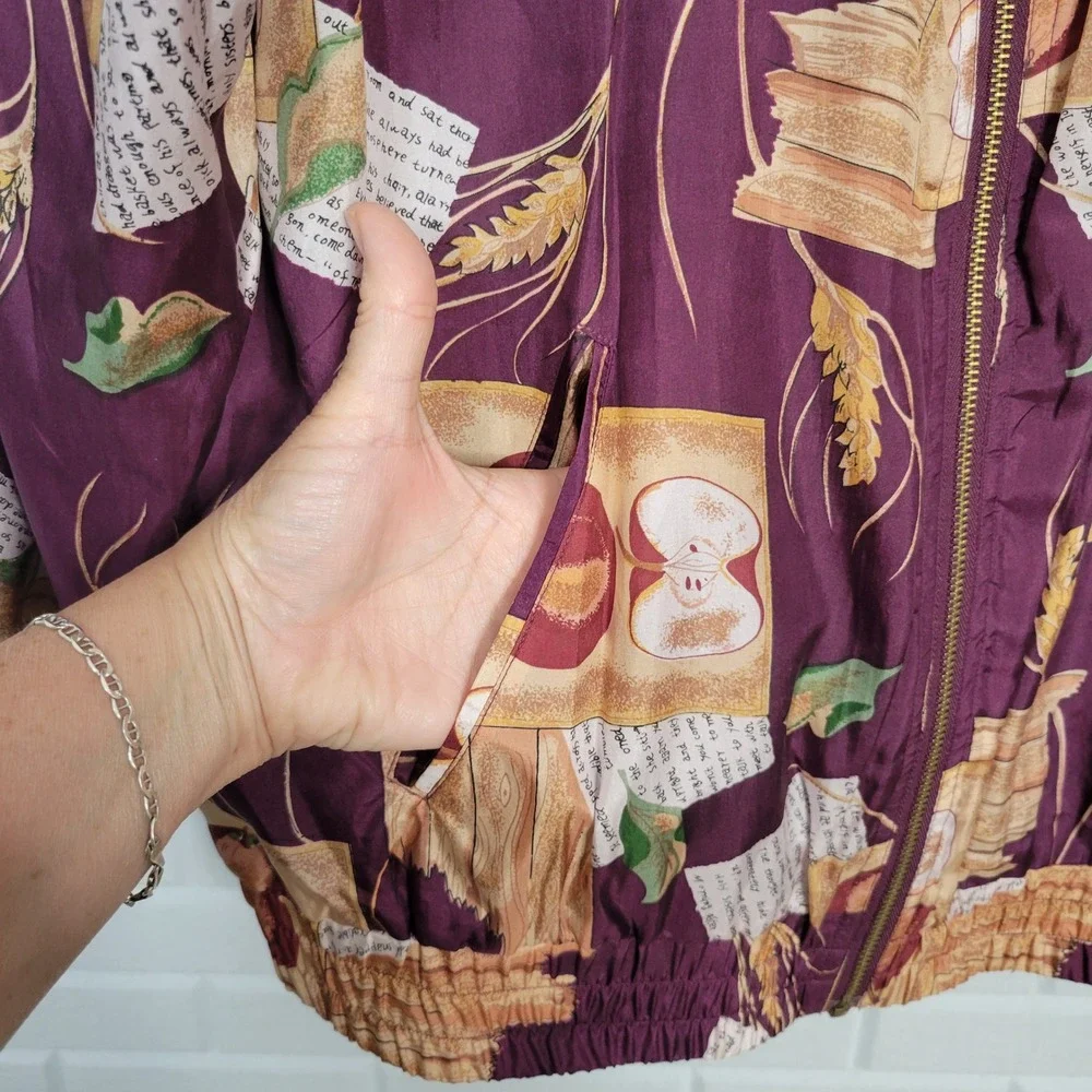 Vintage 1990s Silk Bomber Jacket Autumn‎ Apples Novelty Print Windbreaker Sz M